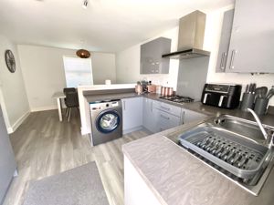 Photo 11- click for photo gallery